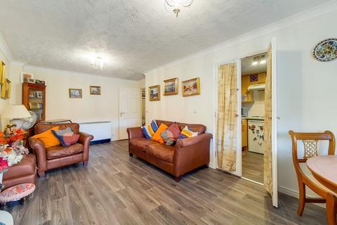 1 bedroom flat for sale, North Street, Bromley, BR1