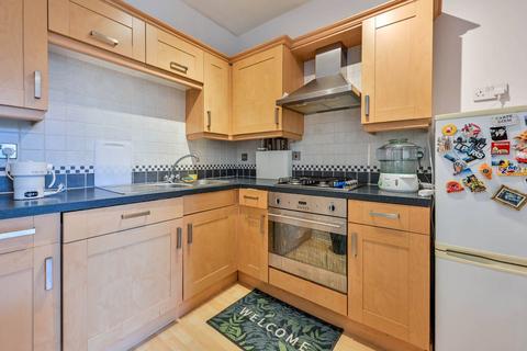 1 bedroom flat to rent, Pavilion House, Guildford, GU1