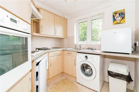 1 bedroom retirement property for sale, Beaulieu Road, Dibden Purlieu, SOUTHAMPTON