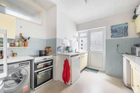 2 bedroom bungalow for sale, Winston Close, Harrow, HA3