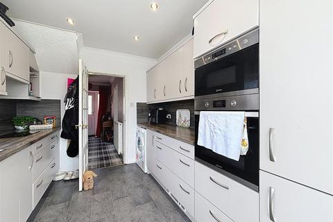 undefined, Paddock View, Withernwick, Hull
