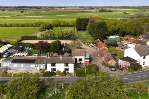 4 bedroom equestrian property for sale, South-Eau Bank, Gedney Hill, Spalding, Lincolnshire, PE12