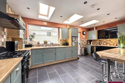 2 bedroom detached bungalow for sale, Green Lanes, Prestatyn, Denbighshire LL19 7BH