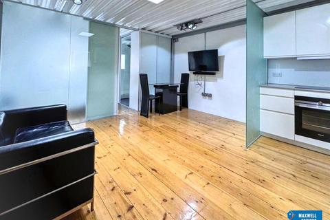 1 bedroom apartment to rent, Scout Way, London