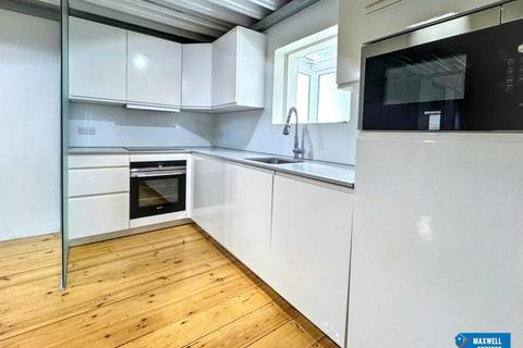 1 bedroom apartment to rent, Scout Way, London
