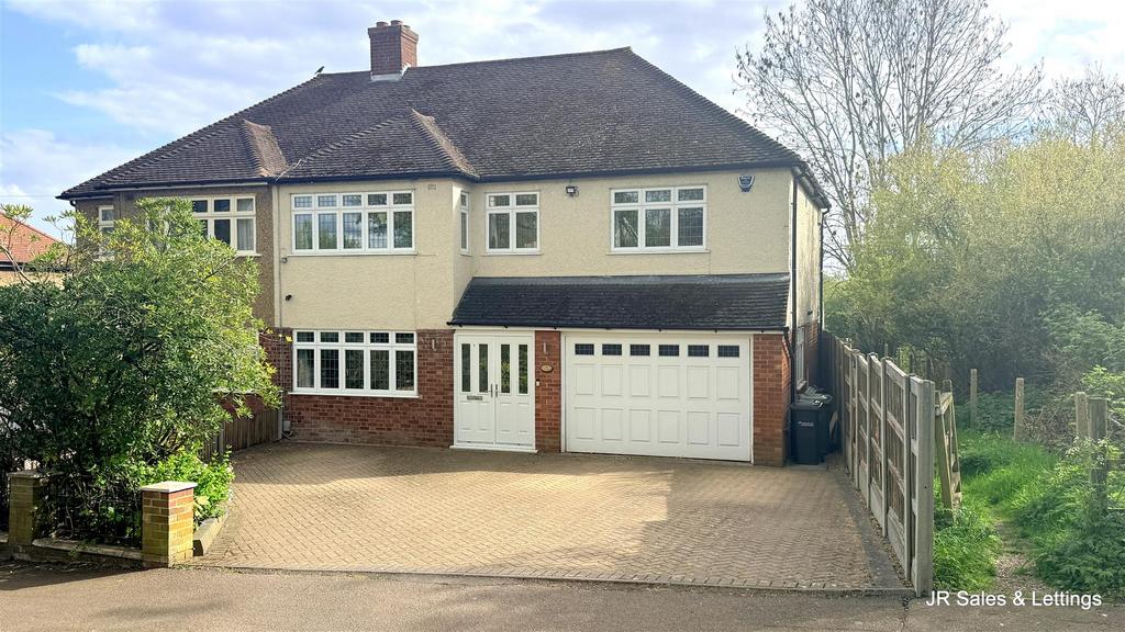 House exterior, garage