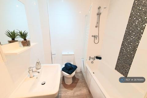 undefined, Chapel Court, Bromsgrove, B61