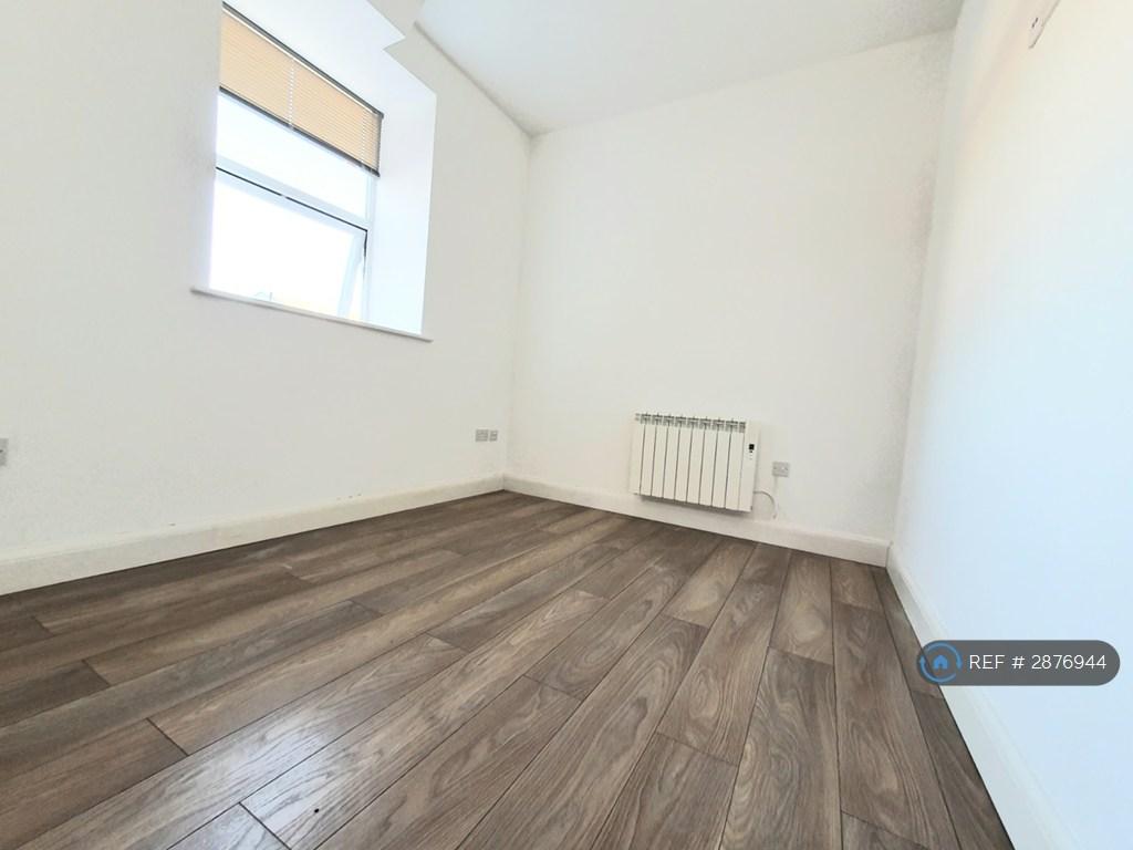 Double Master Bedroom