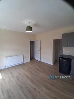 2 bedroom terraced house to rent, Warrington Road, Leigh, WN7