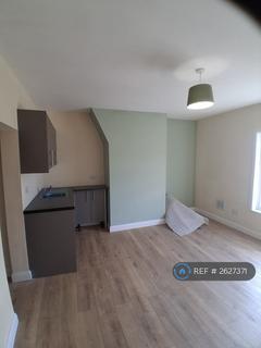 2 bedroom terraced house to rent, Warrington Road, Leigh, WN7