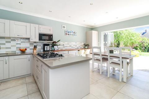 4 bedroom detached bungalow for sale, High Ridge Road, Hemel Hempstead, HP3