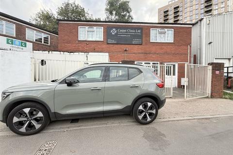 Warehouse to rent, 29 Fourth Way Wembley HA9 0LH