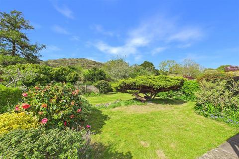 3 bedroom detached bungalow for sale, Lovely setting on the outskirts of Clevedon