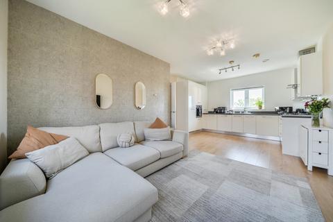 2 bedroom apartment for sale, Rainbow Road, Erith, Kent, DA8