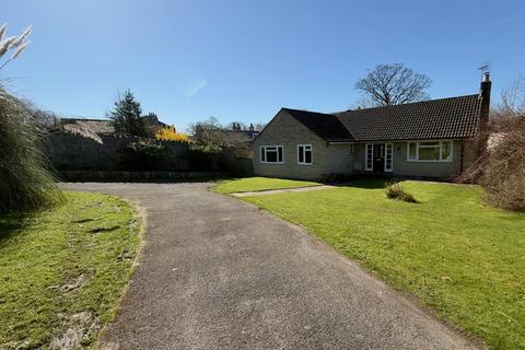 3 bedroom bungalow for sale, Chalice Hill Close, Glastonbury