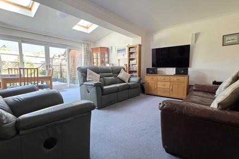 4 bedroom detached house for sale, Wilcox Close, Bishops Itchington, CV47