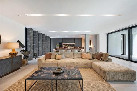 undefined, North Road, Hale, Cheshire, WA15