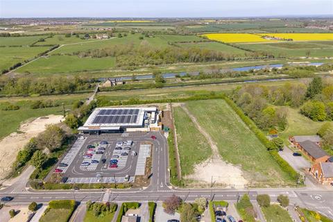 Land for sale, Lincoln Road, Washingborough