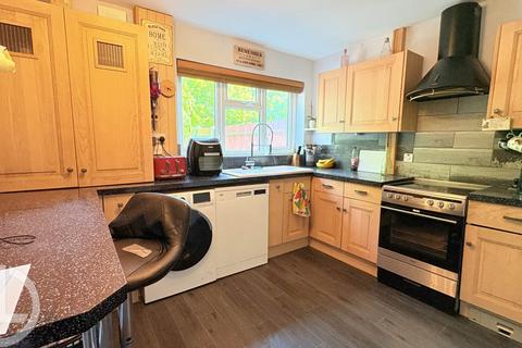 3 bedroom terraced house for sale, Nightingale Way, Baldock, SG7 6JT