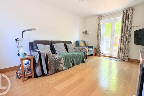 3 bedroom terraced house for sale, Nightingale Way, Baldock, SG7 6JT