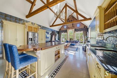 5 bedroom detached house for sale, Church Street, Great Budworth, CW9