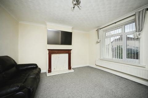 3 bedroom semi-detached house for sale, King George Avenue, Bridgwater TA6