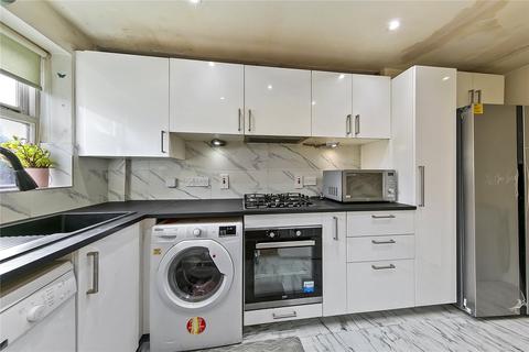 2 bedroom terraced house for sale, Hanworth Road, Hampton