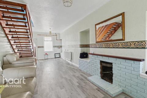 2 bedroom terraced house for sale, Picton Street, Pontypool