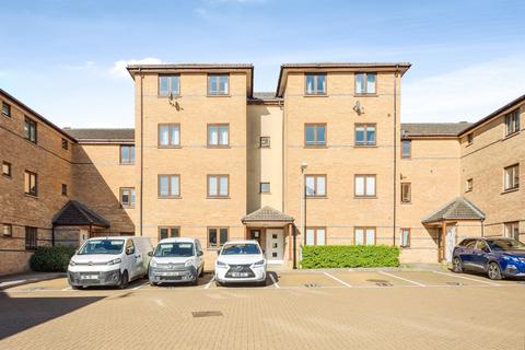 Apartment - Marine Court, Leadenhall, Milton Keynes