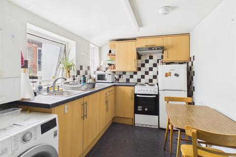 3 bedroom maisonette for sale, Farm Road, HOVE