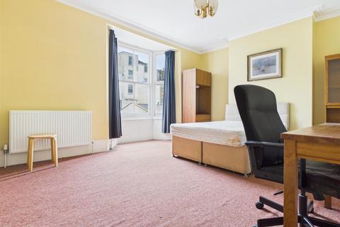 3 bedroom maisonette for sale, Farm Road, HOVE