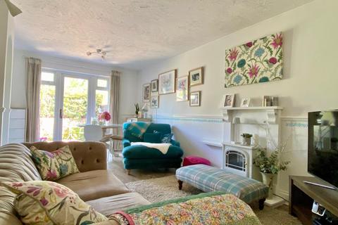 2 bedroom flat for sale, Waterloo Way, Ringwood, BH24 1FB
