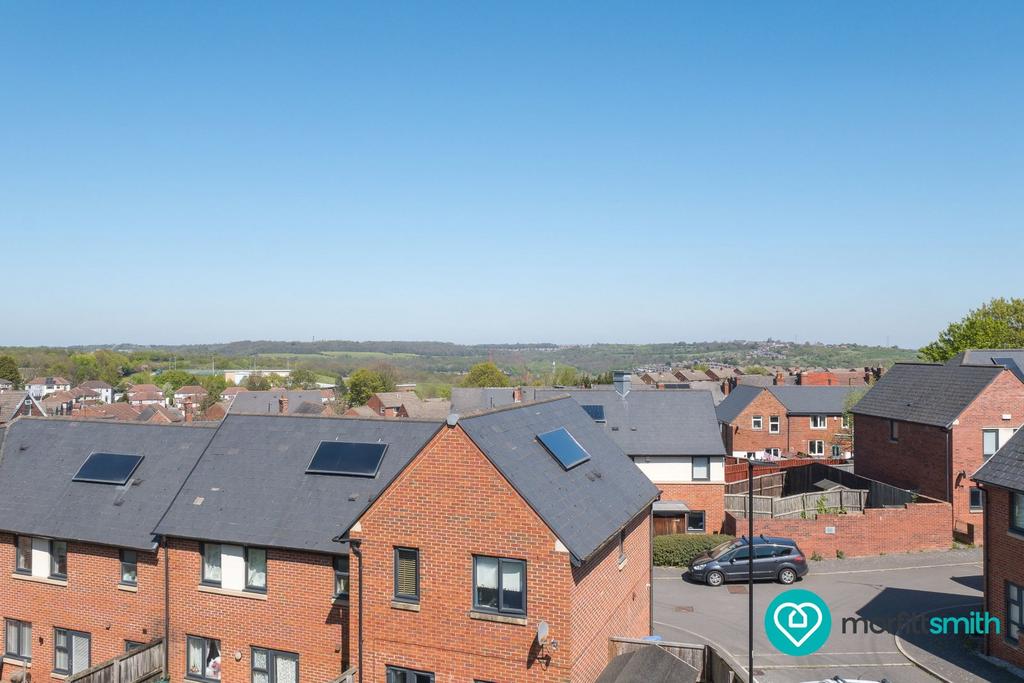 House in Sheffield, South Yorkshire - More