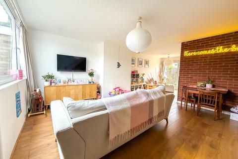 3 bedroom terraced house for sale, Combeside, Backwell, North Somerset, BS48