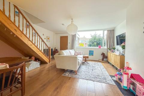 3 bedroom terraced house for sale, Combeside, Backwell, North Somerset, BS48