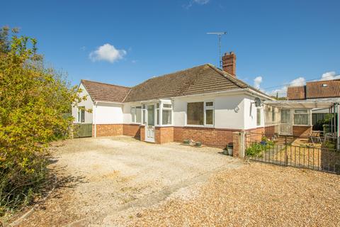 4 bedroom detached bungalow for sale, Glebe Close, Dersingham