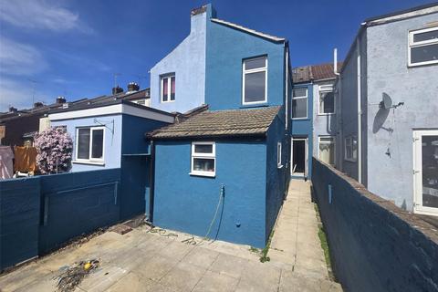 3 bedroom house to rent, Liverpool Road, Hampshire PO1
