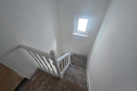 3 bedroom house to rent, Liverpool Road, Hampshire PO1