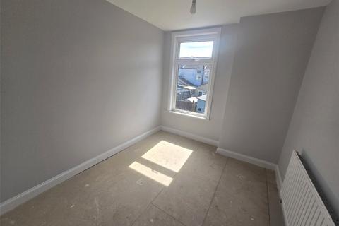 3 bedroom house to rent, Liverpool Road, Hampshire PO1