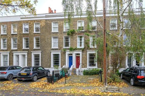 Waterloo Terrace, Islington, London, N1