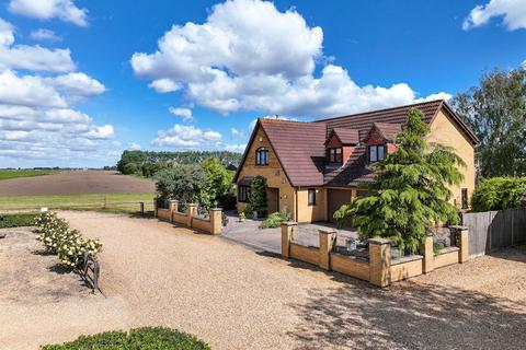 4 bedroom detached house for sale, Glebe Gardens, Guyhirn, PE13