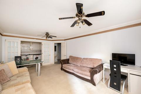 1 bedroom apartment for sale, Little Britain, London EC1A