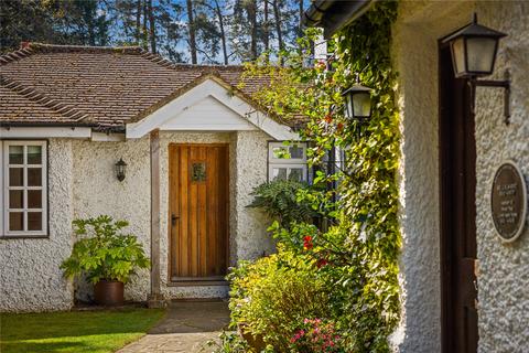 5 bedroom semi-detached house for sale, Lobswood Manor, Tilford Road, Lower Bourne, Farnham, GU10