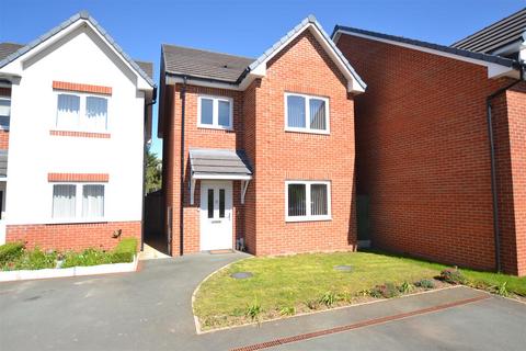 3 bedroom detached house for sale, Oak Tree Drive, Leominster
