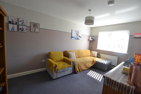 3 bedroom detached house for sale, Oak Tree Drive, Leominster