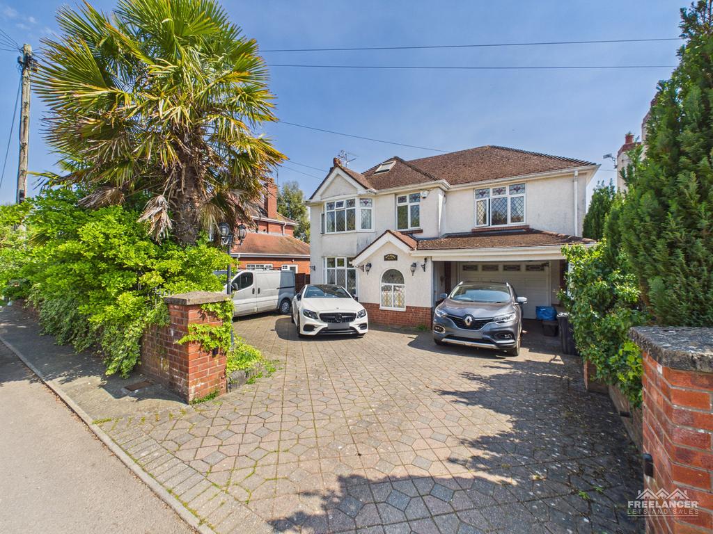 5 bedroom house for sale