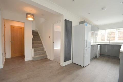 4 bedroom end of terrace house to rent, Chignal Road, Chelmsford, Essex, CM1 2JR