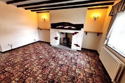 2 bedroom detached house for sale, Heol Y Meinciau, Pontyates SA15