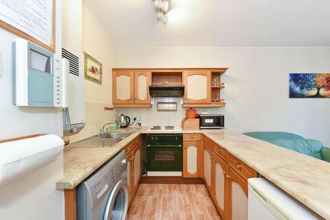 1 bedroom apartment for sale, Oxford Road, London