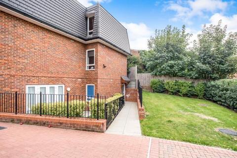 1 bedroom apartment for sale, Progress House, Hospital Hill, Chesham